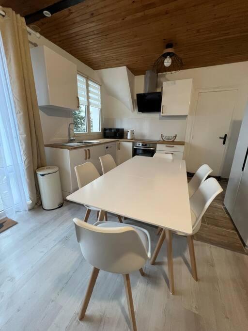Appartement Style Chalet Standing 2 A 6 Personnes La Bourboule Exteriör bild