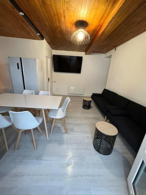 Appartement Style Chalet Standing 2 A 6 Personnes La Bourboule Exteriör bild